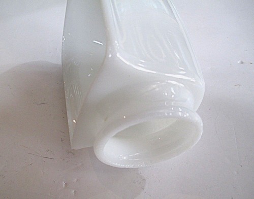 Vintage original Art Deco Clam Broth Lamp Shade for Goose Neck Lamp / Desk Lamp - Picture 5 of 5