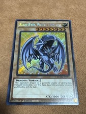 🔥 YUGIOH Blue-Eyes White Dragon BLMM-EN001 (NM) CHIBI ART SECRET RARE  1ST ED