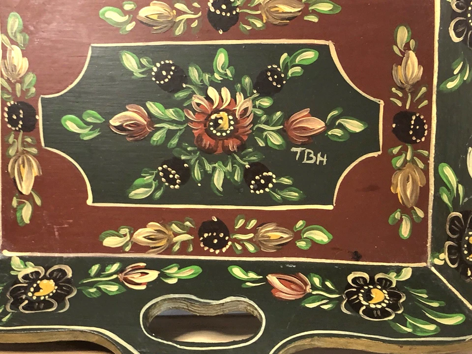 Hand-Painted Hindeloopen Wooden Tray, Dutch Decor Folkart,Serving Tray 10"x7.5" - Image 3 of 4