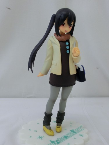 ※"De Japón" K-on! Azusa Nakano Figura Set de 2 Premio Ichiban kuji "En Stock" - Imagen 13 de 18