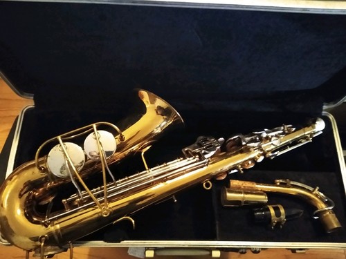 Saxofón Alto Selmer Bundy Latón con Estuche/Accesorios, EE. UU., Buen Estado - Imagen 11 de 15