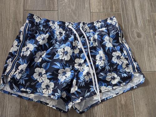 Bañador floral azul oscuro H&M talla grande. Entrepierna 3"