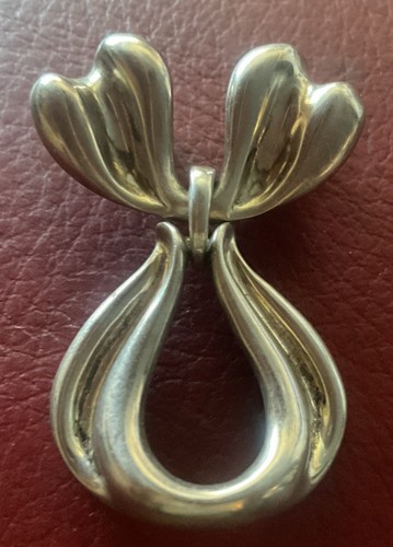 KABANA 925 Sterling Silver  Vintage Shiny Bow Tied Ribbon Pendant - Picture 1 of 5