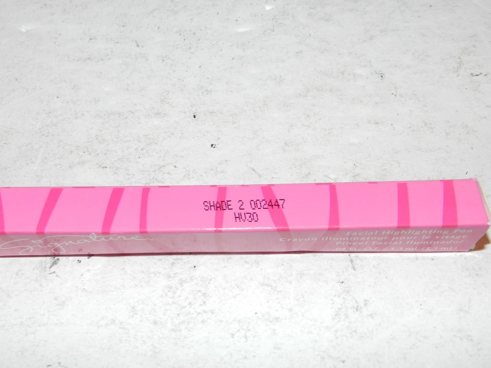 Mary Kay Signature Facial Highlighting Pen Shade 2 #002447 Full Size NEW NIB - Image 2 of 2