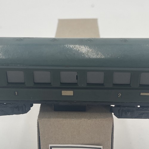 HO SCALE - VINTAGE MARKLIN 344 BAGGAGE PASSENGER MODEL TRAIN CAR RARE - Picture 3 of 10