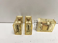 LOT OF 3 NEW NO BOX! IDEC 10A SPDT 120V COIL RELAYS RH1B-U-AC120V