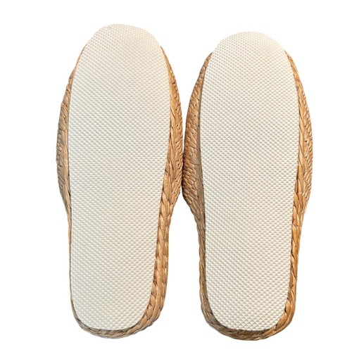 Zapatillas, toboganes, zapatos para mujer Hello Kitty/Sanrio de mimbre tejido talla 9,5 nuevas sin etiquetas - Imagen 2 de 4