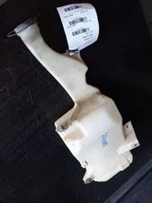 Wash Reservoir 07-13 Chevrolet Avalanche 1500 20999339