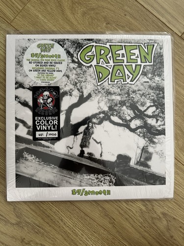 Green Day 39/glatt auf silbernem Vinyl und zwei 7" nummerierte /3000 limitierte Schallplatten