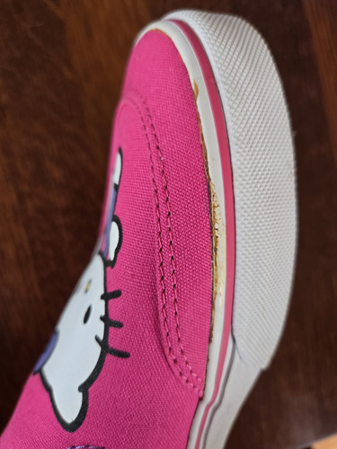 Vans Hello Kitty Asher Pink / Pink Missy Size Shoes VN-0DFU738 Size 6 - Picture 9 of 9