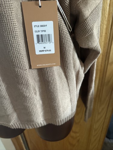 NWT Cyrus New York Tan Long Sleeve Lightweight Sweater Sz:M - Picture 4 of 5