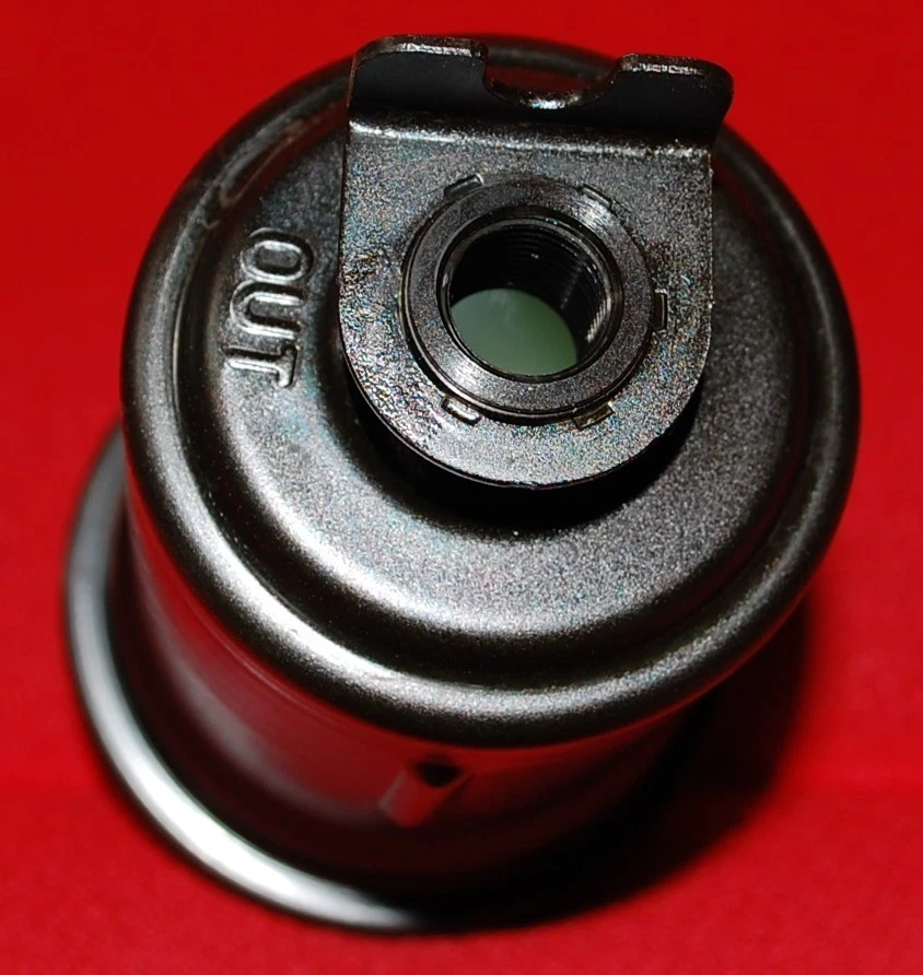 Filtro de combustible Bosch genuino 71629 Mitsubishi Expo Dodge Plymouth Colt Foto 2 de 4