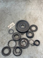 1993 Agco 8630 Tractor Transmission Pinion Shaft Gears & Parts
