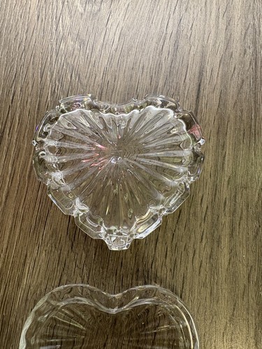 Vintage Crystal Heart Trinket Box – Elegant Keepsake Jewelry Box - Picture 4 of 5