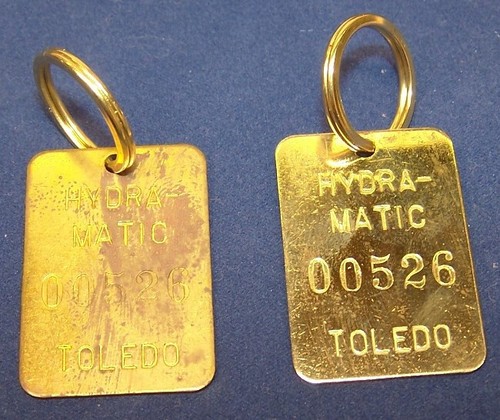 GM Hydramatic Toledo Brass Tool crib tag Choose polished or not, for key ring - Imagen 5 de 7