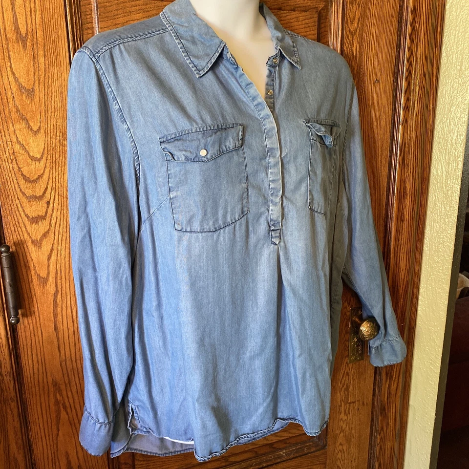 EARL JEAN Camisa Para Mujer Azul Cambray Denim Pullover Cómoda Tencel Perla A Presión 2X Foto 4 de 4