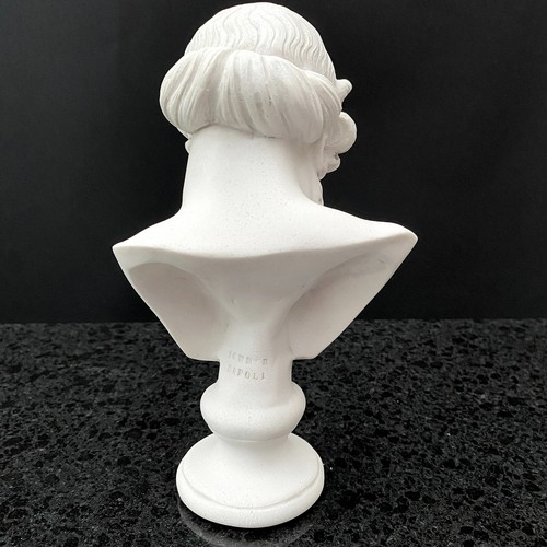 PLATO MARBLE BUST / SCULPTURE - MADE IN ENGLAND - Picture 5 of 10
