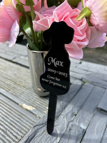 Pet Memorial Plaque Dog Gifts with Stake Marker Personalised for Garden Outdoor - Picture 3 of 6