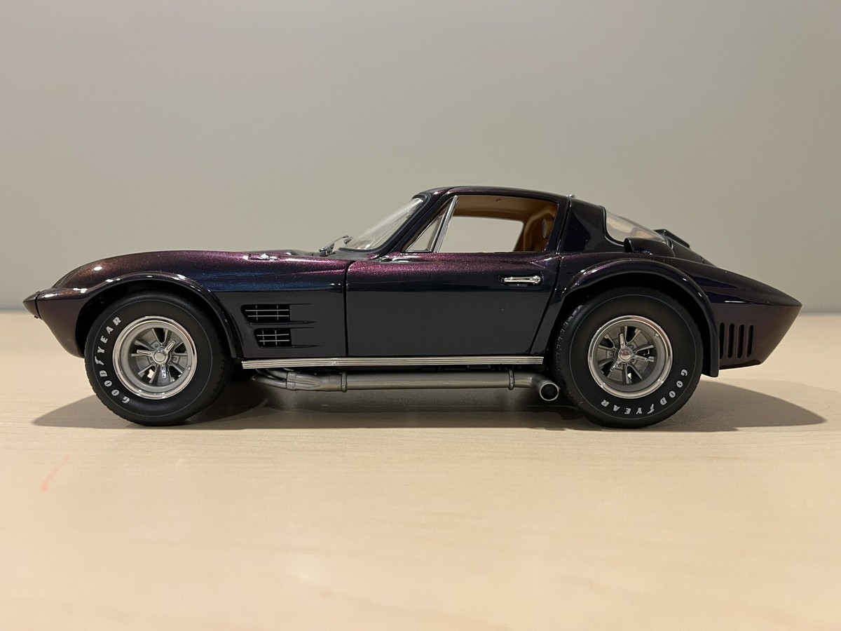 EXOTO 1963 CORVETTE GRAND SPORT STANDOX MONTE CARLO MAGIC 1