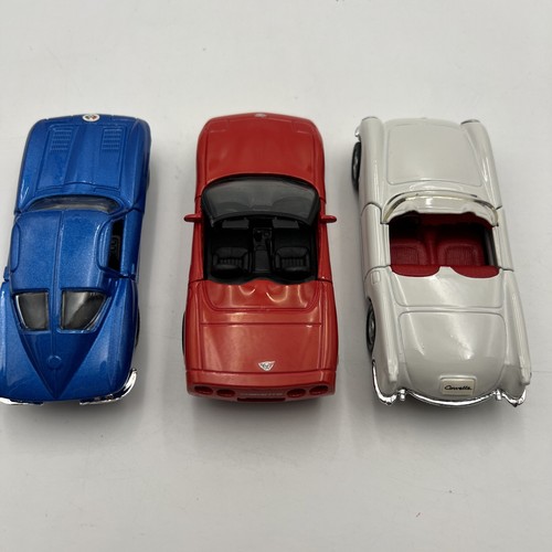 Maisto Corvette 1:43 Set Of 3 New Displayed Only - Picture 6 of 9