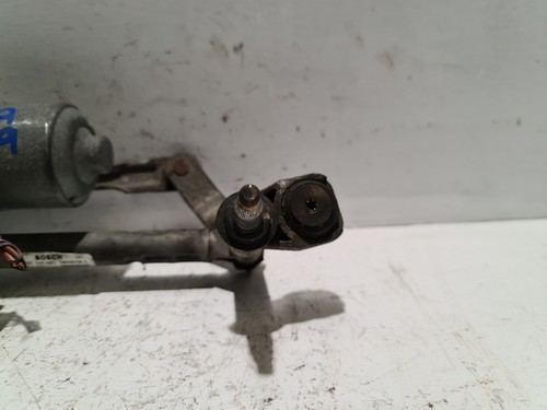 Volkswagen Golf Wiper Motor & Linkage Front Left N/S 2009 OEM 5M0955119D - Picture 3 of 14