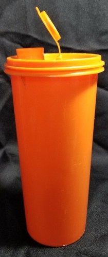 Tupperware Succo d'arancia Shake Bicchiere coperchio ribaltabile e colino 262, 603, 564, 299 - Foto 3 di 10