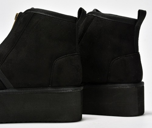 Stivaletti donna Cape Robbin plateau pelliccia zip davanti MIANE nero scamosciato - Foto 5 di 6