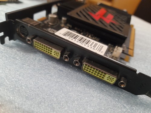 XFX NVIDIA GeForce 7600 GT 256MB 128bit PCI-E - Picture 4 of 8