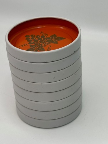 8 Posavasos de Metal MCM Vintage Naranja y Blanco Uvas, Enredaderas, Hojas Diseño Dorado - Imagen 5 de 5