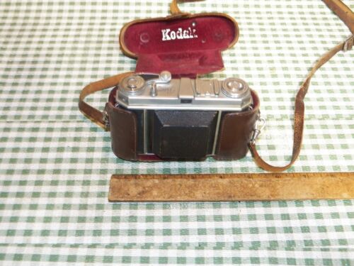 Vintage KODAK RETINA Ia Kleinbildkamera mit Ledertasche