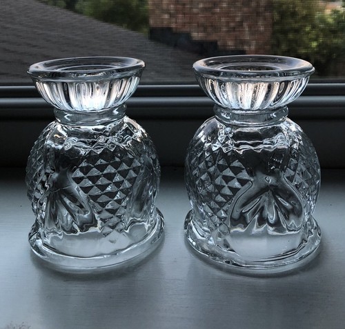Vintage Avon Glass Reversible Diamond/Pineapple Candle Holders(2)New - Picture 1 of 8