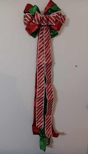 Beautiful tree topper Bow, 52"×13", Red, Green And White Stripes With Glitter - Picture 2 of 2