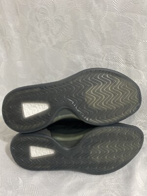 adidas gazelle silver green womens adidas Yeezy QNTM Onyx  SOLEPLIER