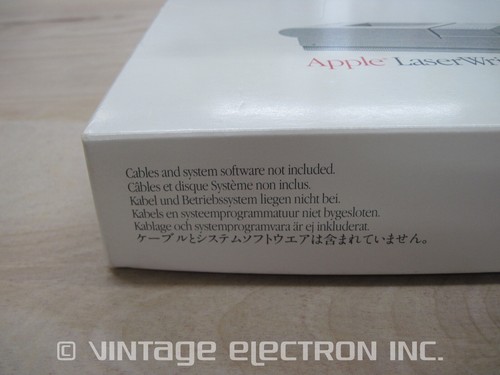 Apple LaserWriter IINT/NTX - Accessory Kit - Box, Manual, Floppies, Power Cable - Picture 2 of 8