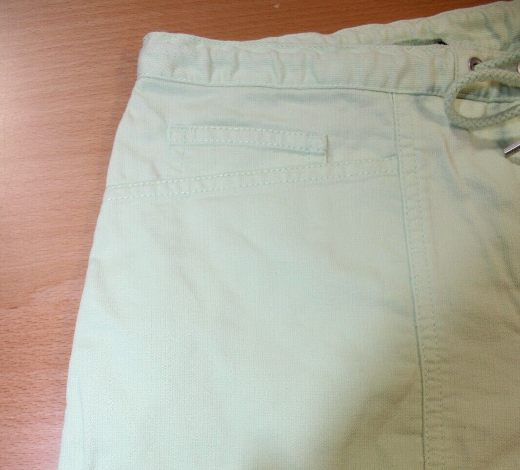 Picture 3 of 9