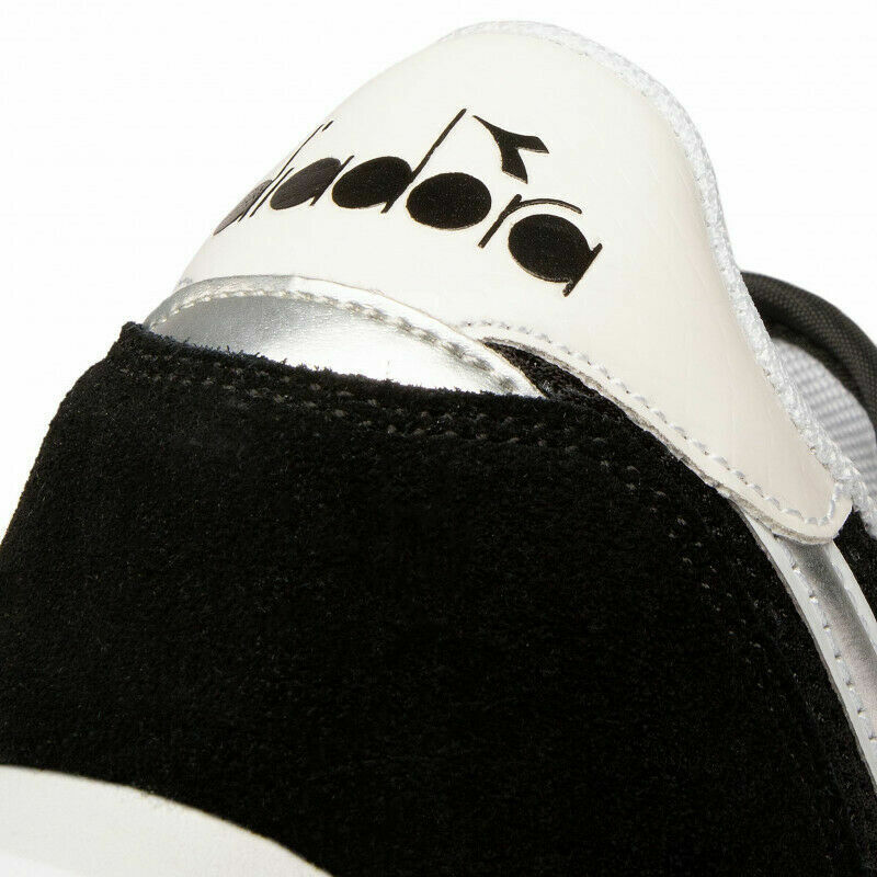 Foto 3 di 12