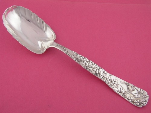 Sterling Silver TIFFANY & CO Berry Serving Spoon VINE w/ Grape motif 1872 NoMono