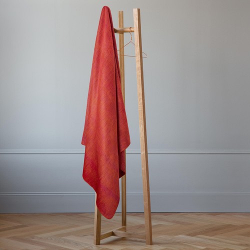 DOUBLE DENSITY ALPACA WOOL BLANKET THROW | QUEEN SIZE | SOFT & WARM – FIERY RED - Picture 8 of 12