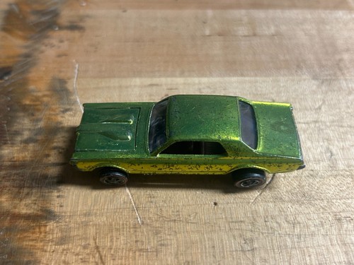 Hot Wheels Custom Cougar Small Tank - Antifreeze Yellow Green - Red Line - Bild 8 von 10