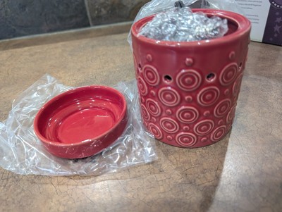 Scentsy ROSSO Retired Warmer Red Embossed Geometric Circles