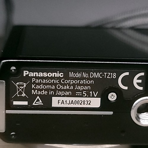 Panasonic Lumix DMC-TZ18 Digitalkamera schwarz 14.1MP für Ersatzteile, schaltet sich ein - Bild 11 von 11