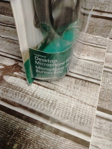 Logitech PC Desktop Microphone 600 w/ Stand & Monitor Mount 3.5mm New Sealed - Picture 3 of 5