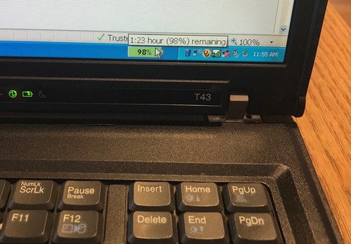 Thinkpad T43 15" SXGA+, IPS flexview - 2gb, 80gb HDD, XP, complete - Picture 5 of 6