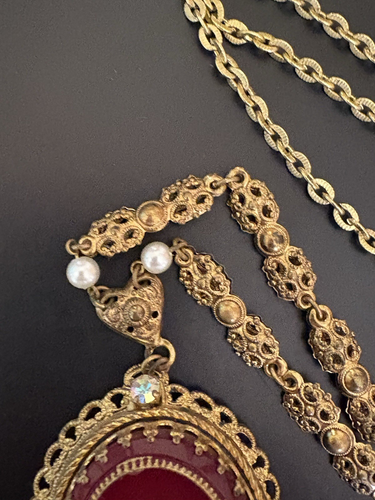 Collar de filigrana de oro vintage de piedra roja y perlas: firmado Alemania Occidental - Imagen 5 de 7