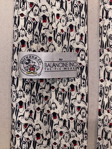 Mickey & Co. by Balancine Inc 100% Silk Made in Korea Tie Goofy 57" L x 3.5" W - Picture 4 of 6