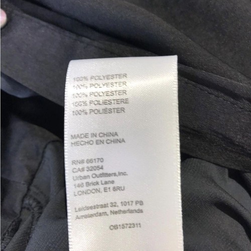 Nuevo con etiquetas Mono Free People Renatta Talla L Negro Satinado Abotonado Ligero Cómodo - Imagen 4 de 5