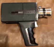 Vintage Bell  Howell SUPER 8 Zoom Movie Camera 1204 Director Series- Read 