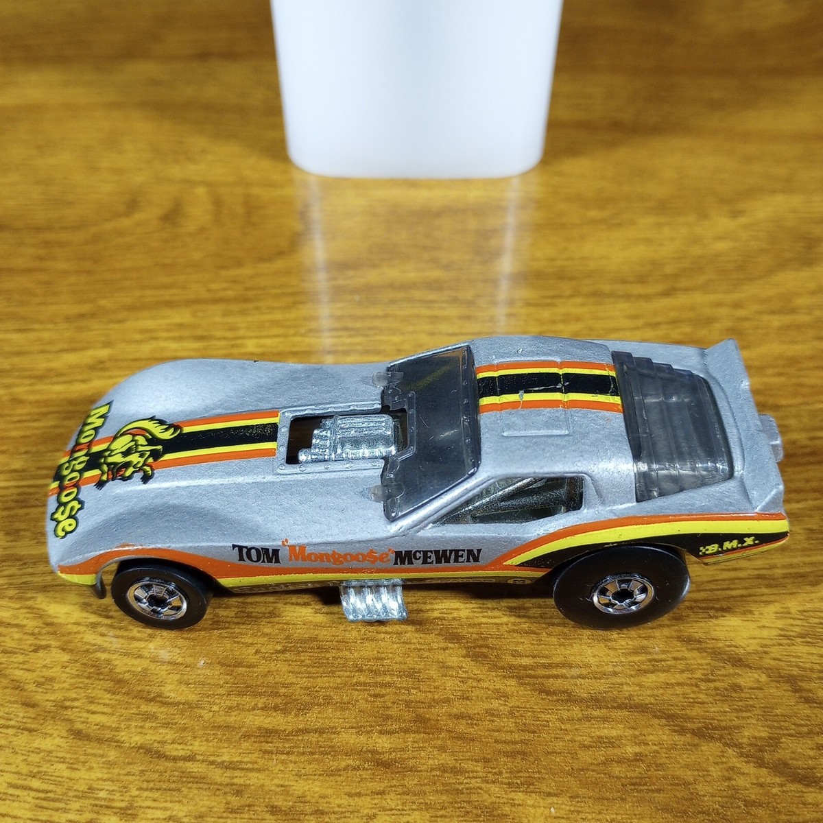 ブランド通販サイト Funny Vette Vintage Wheels Hot Car Hong Blackwall BW Gray ミニカー