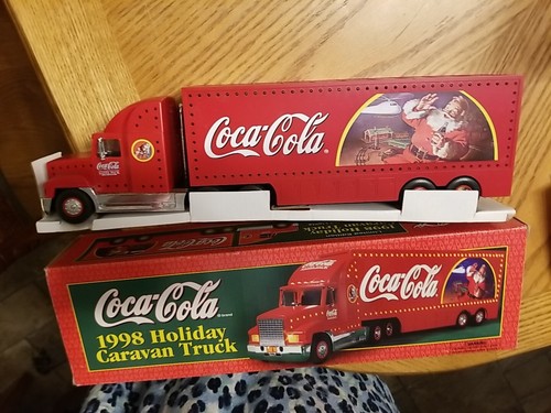 Vintage 1998  Collectible Coca-Cola  HOLIDAY CARAVAN TRUCK New - Afbeelding 2 van 9