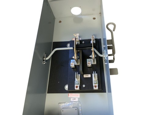GE 200 AMP MANUAL EMERGENCY POWER TRANSFER SWITCH 240V DOUBLE THROW (TC10324R)2P - Picture 3 of 4